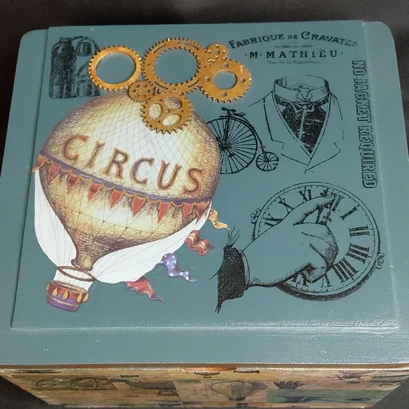 🎁 Circus Themed Hand Crafted Valet Or Memory Box - Picture 2 of 6
